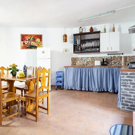 Сasa de vacaciones La Huerta- House A With Pool, Bbq&terrace By Edén Santa Catalina