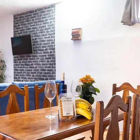 La Huerta- House A With Pool, Bbq&terrace By Edén Сasa de vacaciones