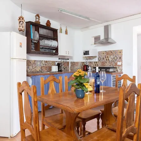 La Huerta- House A With Pool, Bbq&terrace By Edén